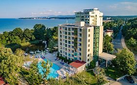 Хотел Перла Роял